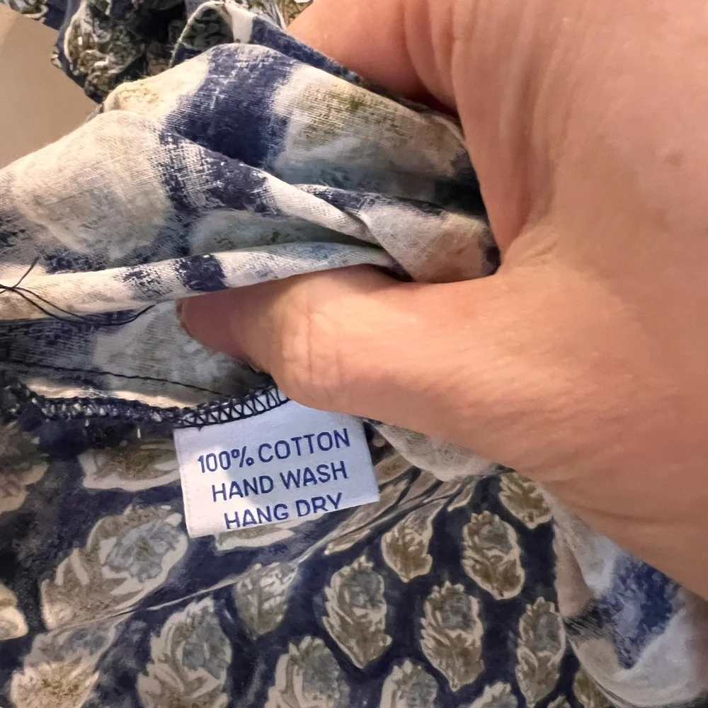Miss Madison Blockprint Floral Short Sleeve Blouse - Picture 4 of 4